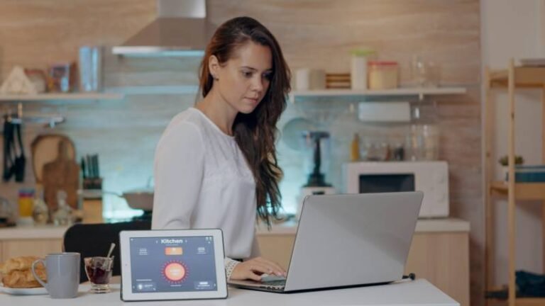 The Smart Home Device Purchasing Checklist to Avoid Buyer’s Remorse