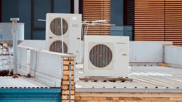 What a Realistic HVAC Quote Looks Like and 5 Red Flags in a Bad One