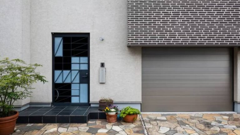 A Guide To Garage Door Styles To Refresh Your Home's Appearance