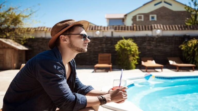 How to Incorporate a Hot Tub into Your Garden Design Without Compromising Style